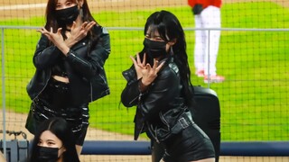 Lee Da Hye【Windbreaker Leather Pants】