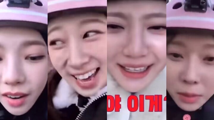 عندما تلعب aespa الألعاب، تكون كل واحدة من الأربع بألوانها الخاصة، يرجى ضبط مستوى الصوت.