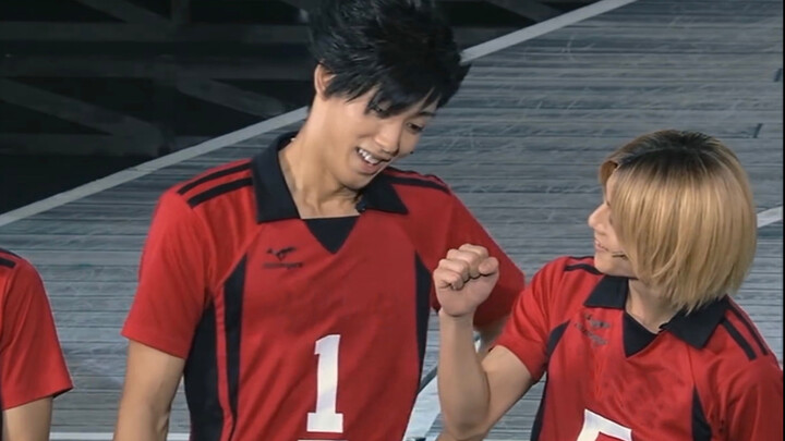 Mash-up of stage play of Haikyuu!! 