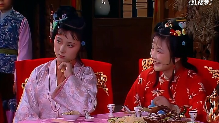 Di seluruh Keluarga Jia, yang dimakan hanyalah warisan terakhir Lin Daiyu; seorang gadis bangsawan j
