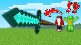 Mikey & J SURVIVE With OP Items in Minecraft Challenge (Maizen Mazien Mizen)