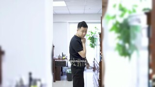 [EN SUB] CEO Pretends to Be Cleaner, Exposes Corrupt Manager