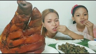 FILIPINO FOOD/CRISPY FRIED  ULO NG BABOY AT GINISANG TALONG