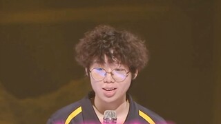 "I'm reborn, this time I can definitely defeat my partner, no, my teammate" Author: XMX