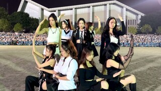 The girl group made its debut at the military training ground for 10,000 people! The uniformity was 