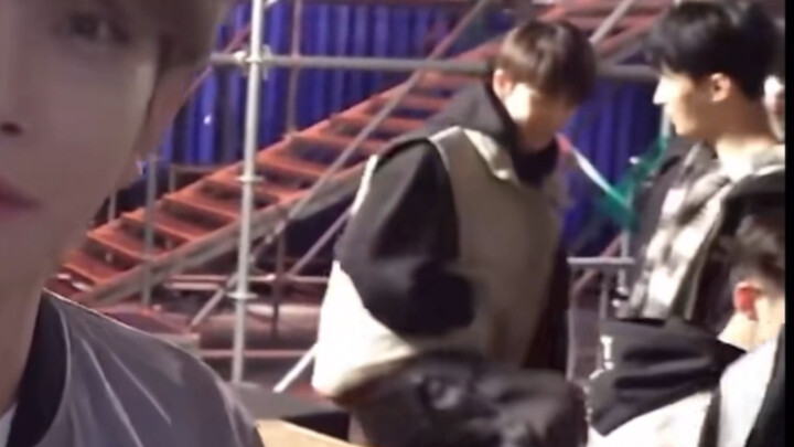 [Shuo Ba] Shuo Min has become extra clingy because he hasn’t seen Xiao Hao in ages—his teammate even