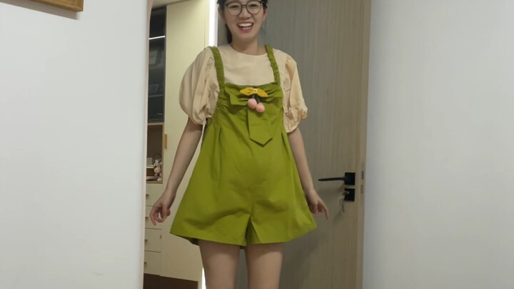Siapa sangka baju hamil bisa seimut ini…