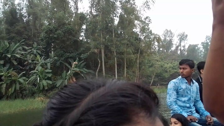 নৌকা ভ্রমণ