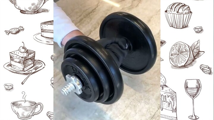 [Big Food Johnson] Super creative! The process of making pure chocolate "dumbbell cake"