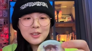ด้วยเงิน 100 หยวนแบบออฟไลน์สามารถซื้ออะไรได้บ้าง?