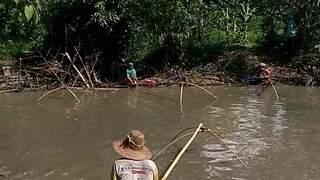 mencari ikan pakai hancau