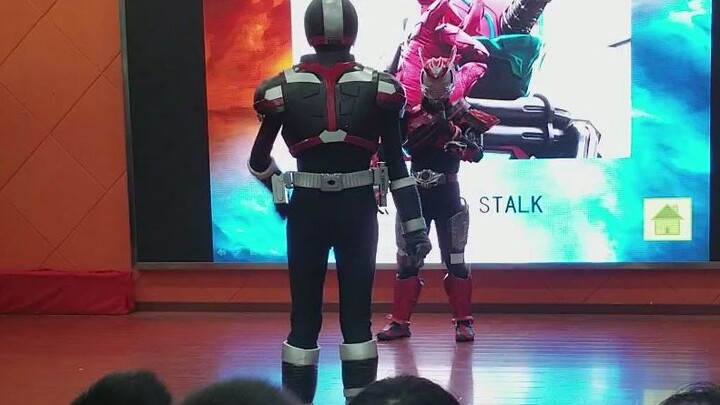 When Kamen Rider tries to answer questions in Hell Challenge (very embarrassing)
