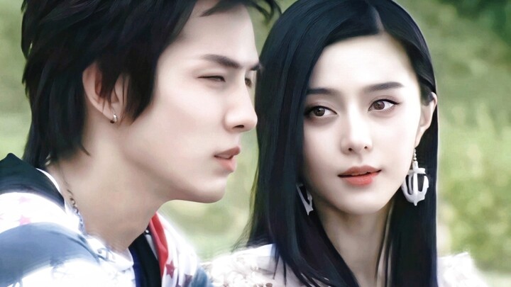 นี่สิถึงจะใช่หน้าตาที่พระเอกนางเอกควรมี! พอเธอปรากฏตัวปุ๊บ บรรยากาศก็เปลี่ยนจากซีรีส์รักแบบบ้านนอกเป