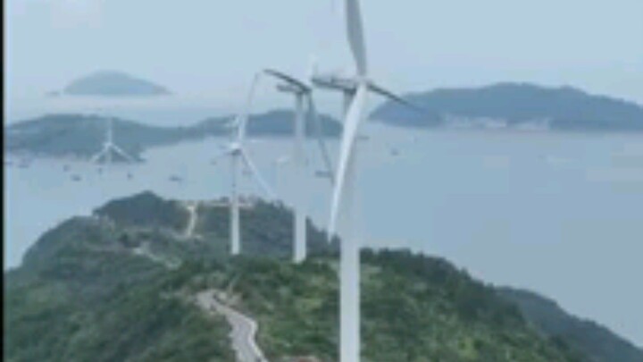 102.  7 days after husband death she time-travels thrice to chase him wins a perfect sweet romance!