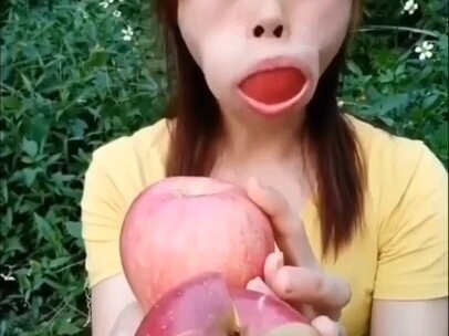 Livegore thì thần nhân nào cũng có video cả.