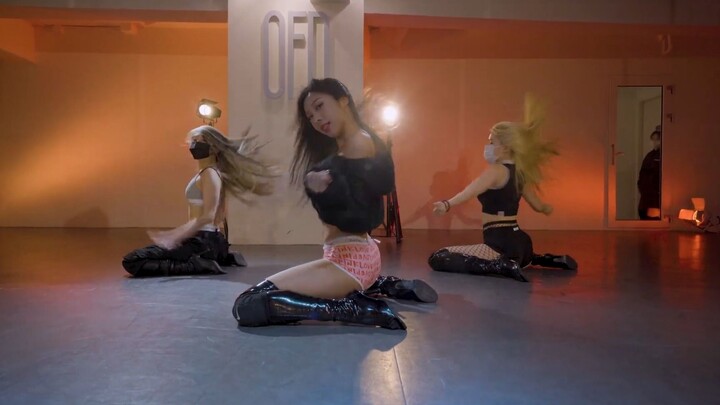 Simon Dominic (Feat. Loopy & Crush) - make her dance l Aphrodite 编舞