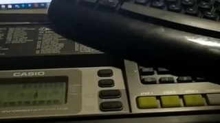 Casio CTC-710 синтезатор