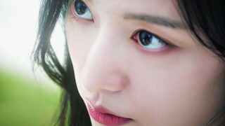 "Kim Ji Won"
