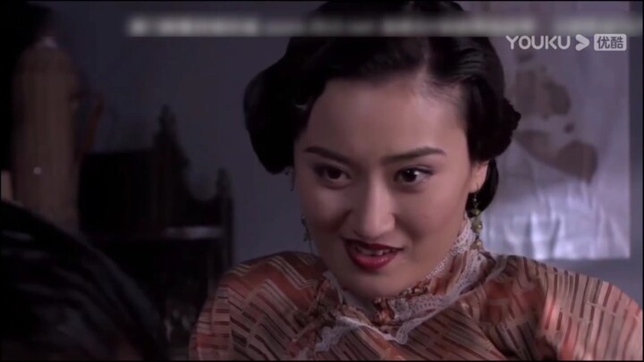 女人丝袜美腿可以让更多男人倒下，