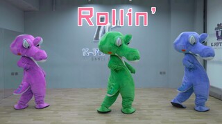 Mặc đồ búp bê nhảy "Rollin"