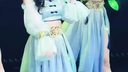 สไตล์จีนดั้งเดิมและกลอนโบราณ ฟังเพลงในซ่องโสเภณี
