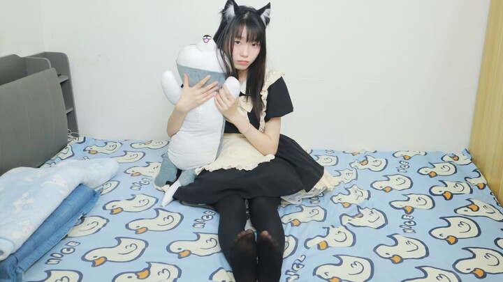 [Vertical] Are you sure you want to return this cat? Cat ear switch