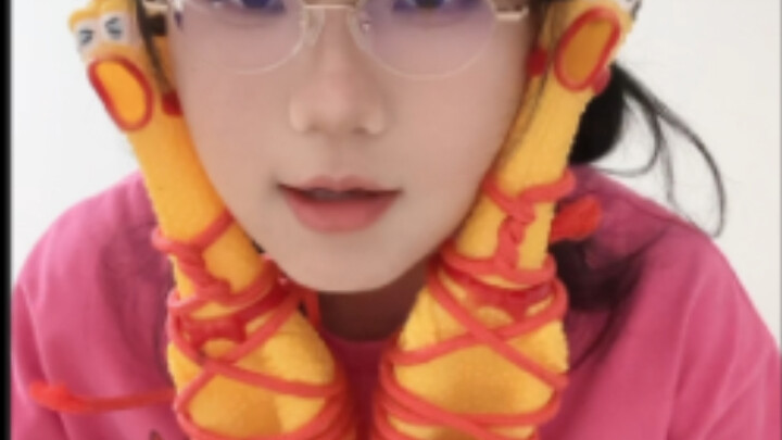 就没见过这么涩的咯咯【只要18块双鸡跟你回家】上个视频的无音乐纯享版