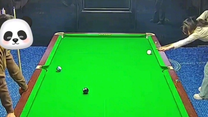 Đặt ở Crucible, pha bóng này đủ để khán giả vỗ tay suốt 10 phút