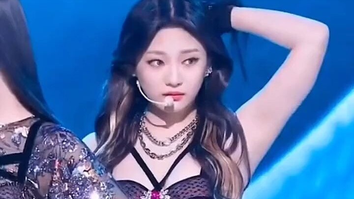 ผู้หญิงจีนอย่างเราไม่ผิดหวังจริงๆ ที่มีดีเอ็นเอของนักแสดงตลกติดตัวมาตั้งแต่เกิด ทุกคนเล่นบทจริงจัง แ