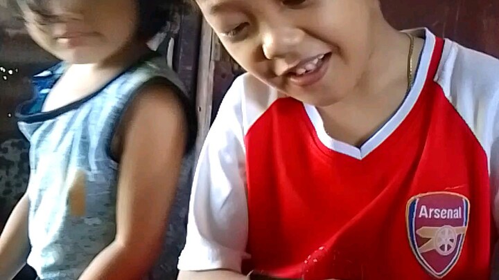 ang dalawang makolit na bata with moning