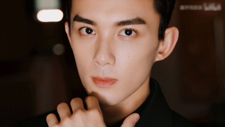 Wu Lei, everyone who sees this video loves Lei as much as I do. The most handsome younger man!