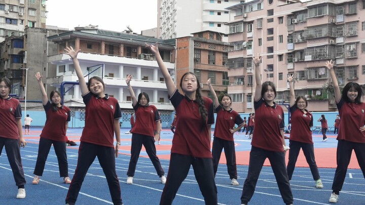 【Trường Trung học Nhất Nam Sung】Câu lạc bộ vũ đạo khối THPT sôi động trình diễn “Bài hát chủ đề của 