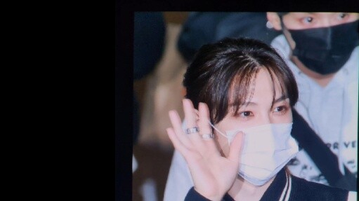 [Felix Long Fuer] Biarkan saya menceritakan bagaimana anak dengan tubuh terkecil ini berhasil melewa