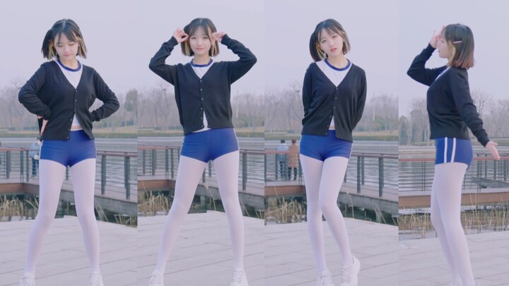 The girl in the gymnastics suit who is closer to you!! [Heroine Training Plan]
