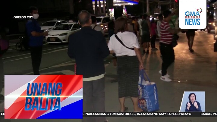 Ilang pasahero, maagang bumibiyahe para hindi maabutan ng rush hour | Unang Hirit