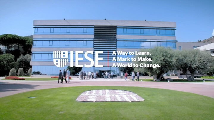 02. 60 seconds to IESE Business School