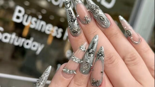 ฉันว่านี่แหละคือช่างทำเล็บ สวยทุกคนเลยนะ