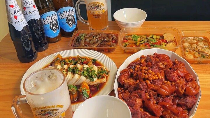 Saya berjuang selama 9 tahun hanya untuk bisa duduk bersama Anda setiap hari sambil bersulang.