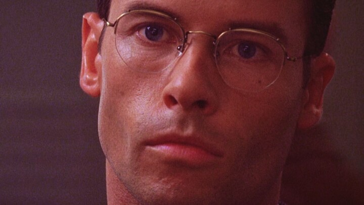 الموت والذهول في أداء سينمائي خارق من اثنين من أعظم الممثلين