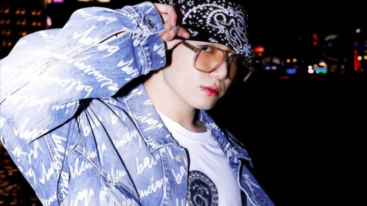 [BTS Lihat Outfit Kasual di Ruang Latihan, Yuk Klasifikasikan Gaya Berpakaian Para Member]