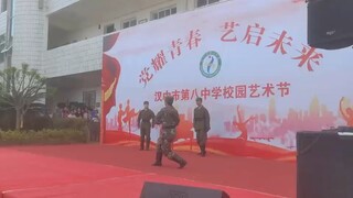 哥萨克舞/士兵之舞(本人跳舞老师拍摄)