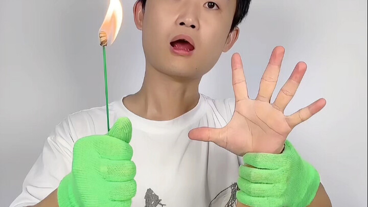 This magic trick is truly amazing, but unfortunately it was exposed.