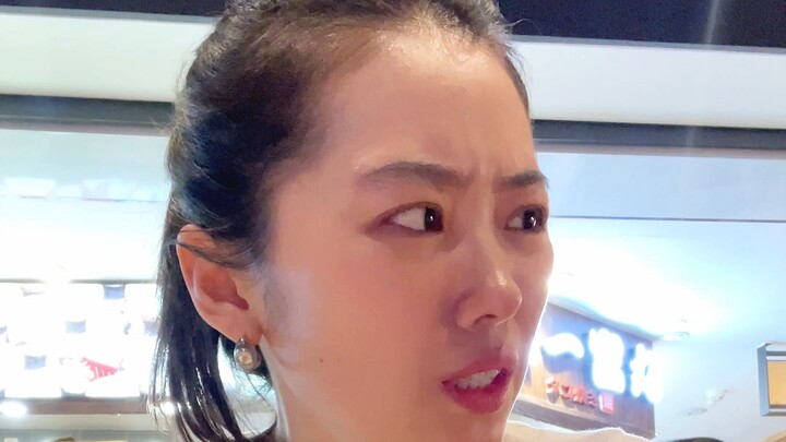 Cara makan yang benar untuk mengatasi sariawan berkepanjangan