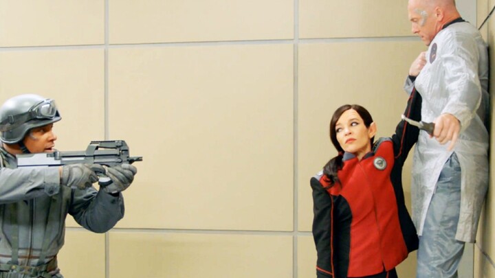 Humans discovered a primitive civilization, but as soon as they made first contact, their commander 