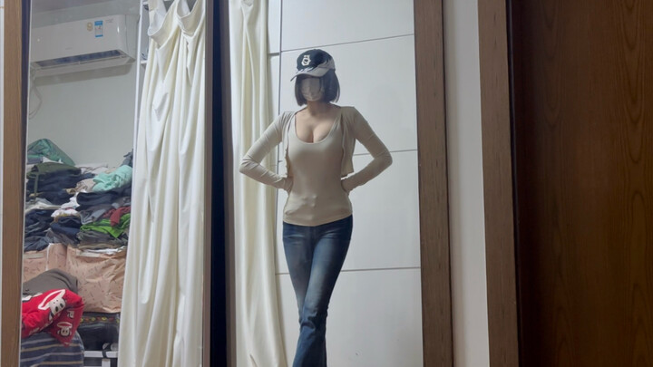 Manik-manik kaca | Sepatu apa yang nggak bikin licin?