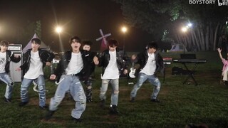 当他们的童声出来的那一刻，一切热血动漫都弱爆了  “往前走，别回头”