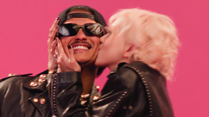 Collaboration song MV released! ROSÉ & Bruno Mars MV released APT. (ROSÉ & BRUNO MARS)