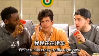 女友：你的这两分钟比我一生都要精彩😅