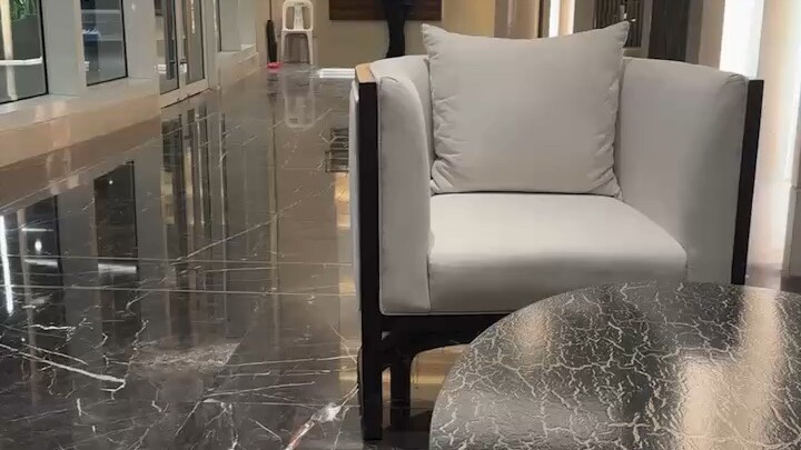 请你始终相信，你就是这个世界上独一.无二的存在，要给自己信心，给自己力量。