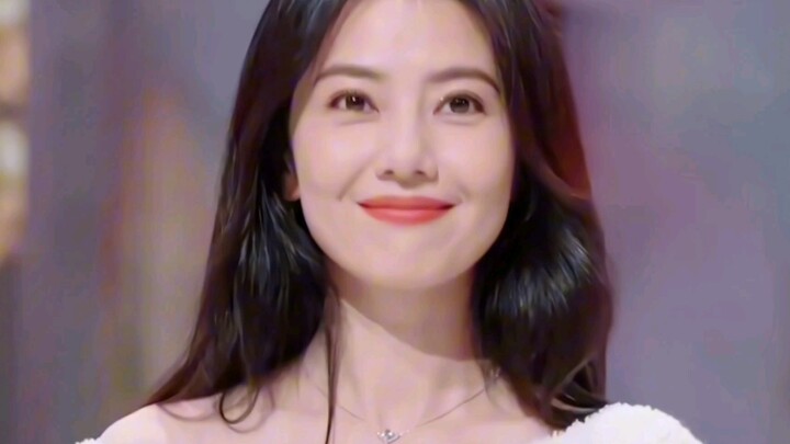 Saat Gao Yuanyuan muncul, layar saya langsung menyala!!!